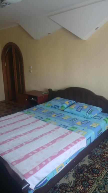 Roominniko Mykolaiv Exterior foto